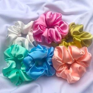 #Homemade SCRUNCHIES